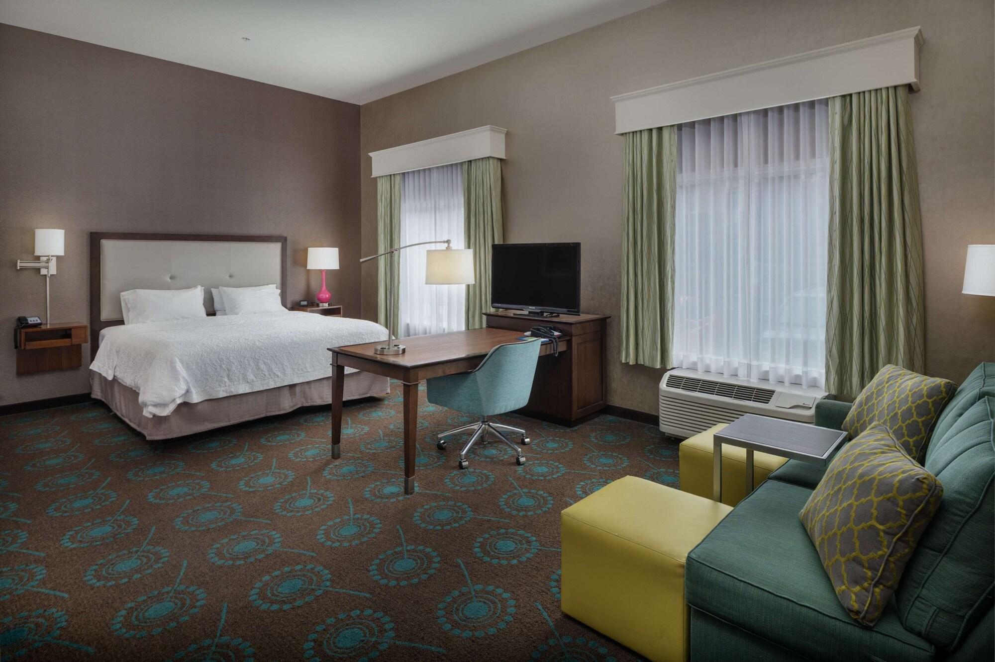 Hampton Inn & Suites Portland/Hillsboro-Evergreen Park Eksteriør billede