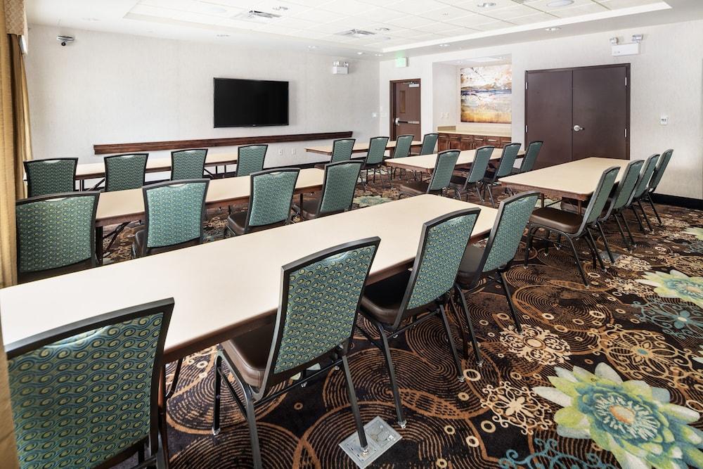 Hampton Inn & Suites Portland/Hillsboro-Evergreen Park Eksteriør billede