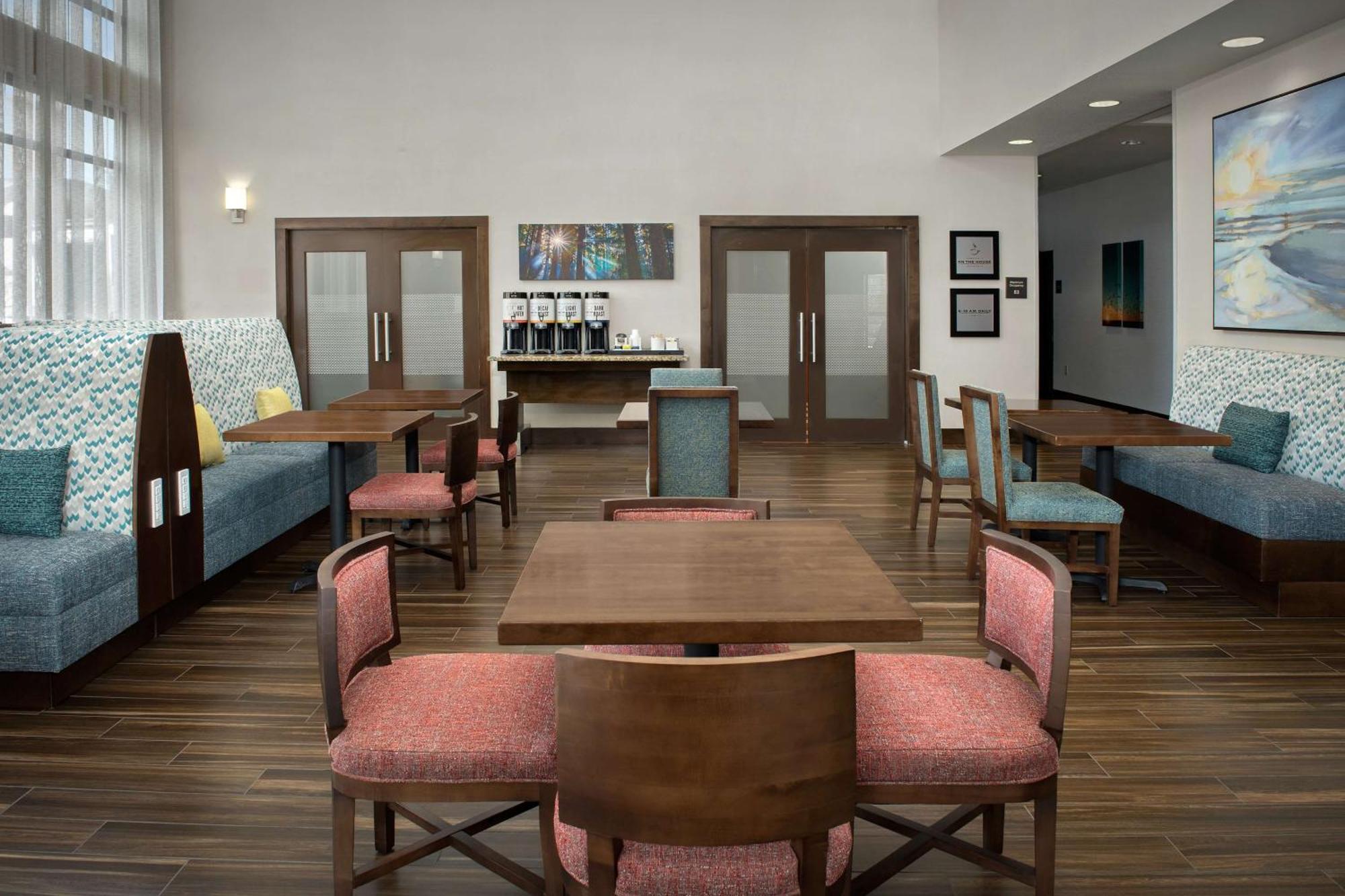Hampton Inn & Suites Portland/Hillsboro-Evergreen Park Eksteriør billede