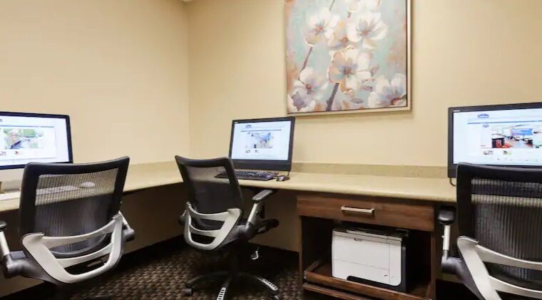 Hampton Inn & Suites Portland/Hillsboro-Evergreen Park Eksteriør billede